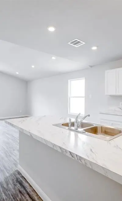 112 Peace Lily Way, Tolar TX 76476 - Photo 3