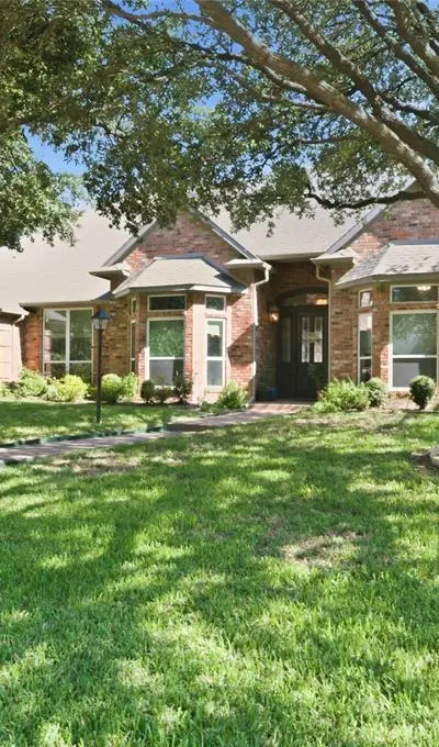 2702 Cottonwood Lane, Colleyville TX 76034 - Photo 2