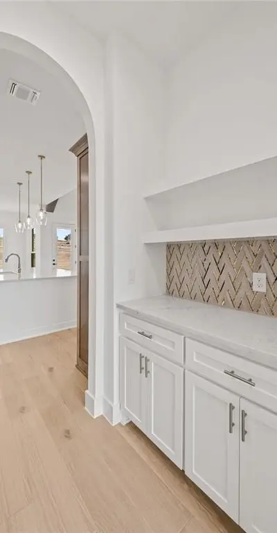 700 Burr Oak Lane, Weatherford TX 76085 - Photo 5