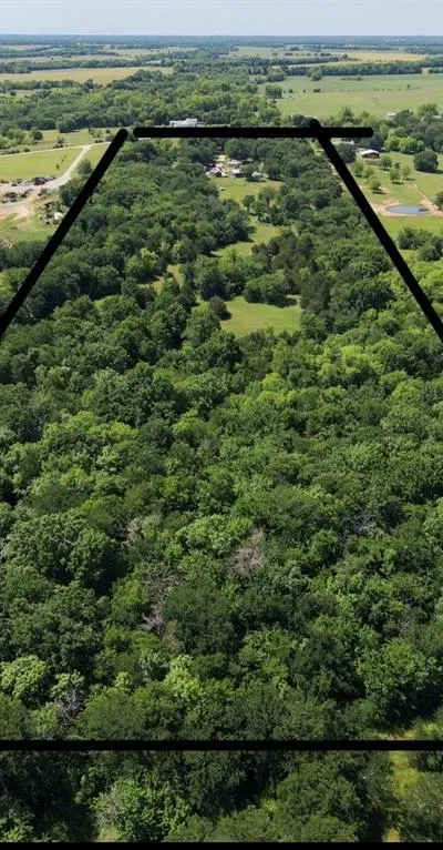 3700 County Road 4040, Whitewright TX 75491 - Photo 2