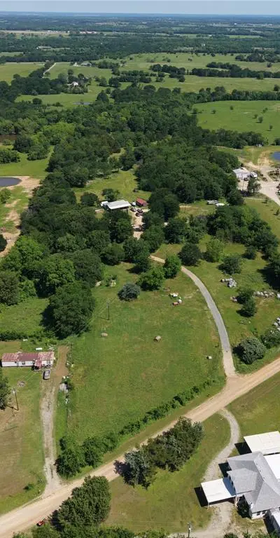 3700 County Road 4040, Whitewright TX 75491 - Photo 3