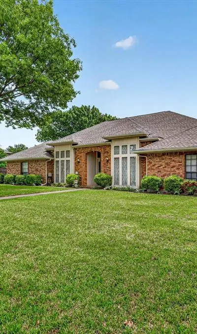 1714 Sparta Drive, Duncanville TX 75137 - Photo 2