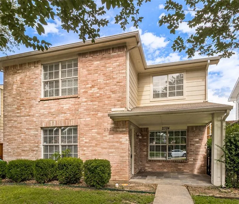 2324 Summit Lane, Dallas TX 75227