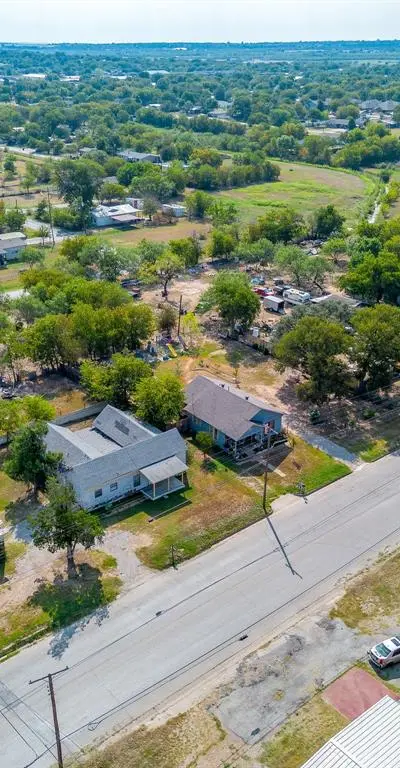 905 6th Avenue SE, Mineral Wells TX 76067 - Photo 4