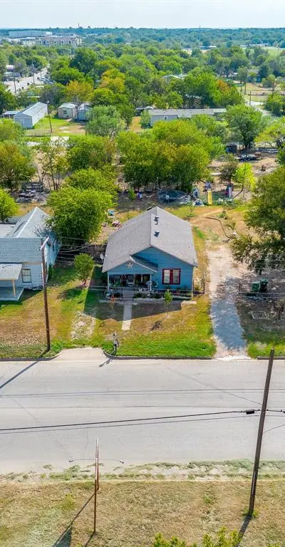 905 6th Avenue SE, Mineral Wells TX 76067 - Photo 5