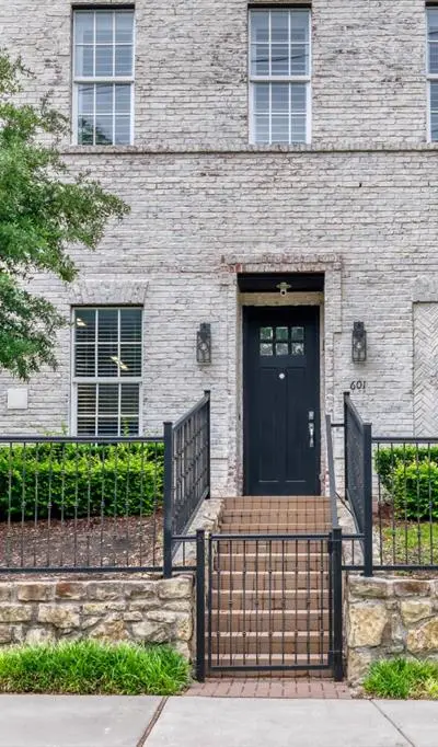 7333 Valley View Lane # 601, Dallas TX 75240