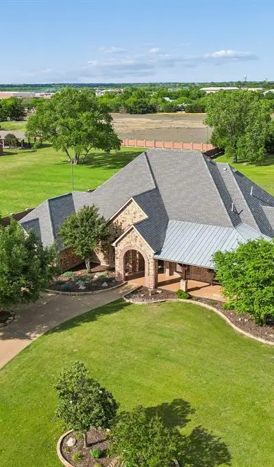 271 Dennis Bailey Lane, Heath TX 75032