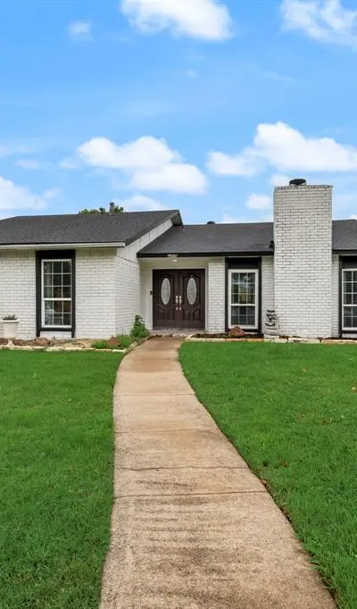 2709 High Plateau Drive, Garland TX 75044 - Photo 2