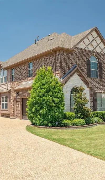 2405 Mona Vale Road, Trophy Club TX 76262 - Photo 2