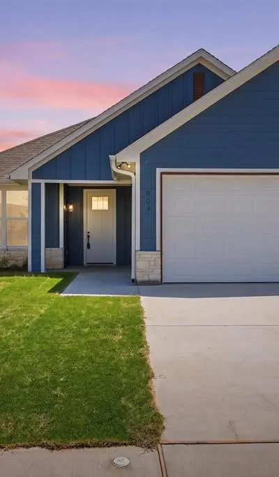 809 Lavender Court, Tolar TX 76476