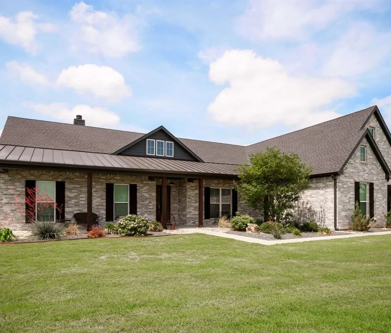 860 Dove Meadow Trail, Waxahachie TX 75167
