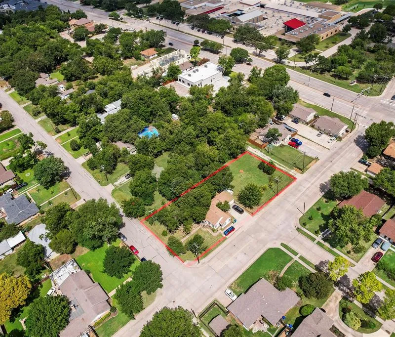 1715 Francis Street, Carrollton TX 75006