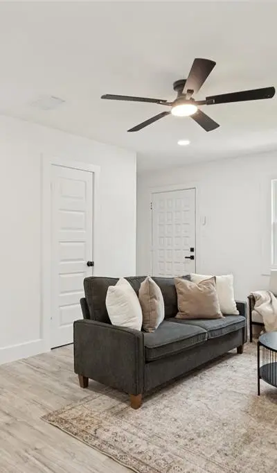 5325 Conroy Street, Fort Worth TX 76134 - Photo 5