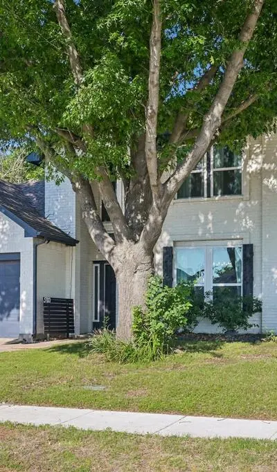 5100 Redwater Drive, Arlington TX 76018 - Photo 4
