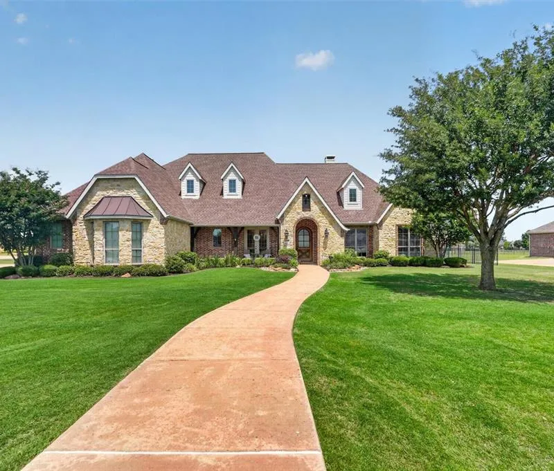 2090 Chatfield Lane, Lucas TX 75002