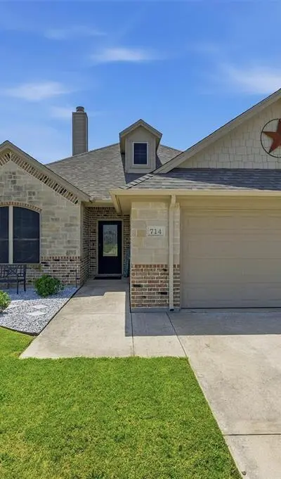 714 Mary Lee Lane, Collinsville TX 76233 - Photo 2