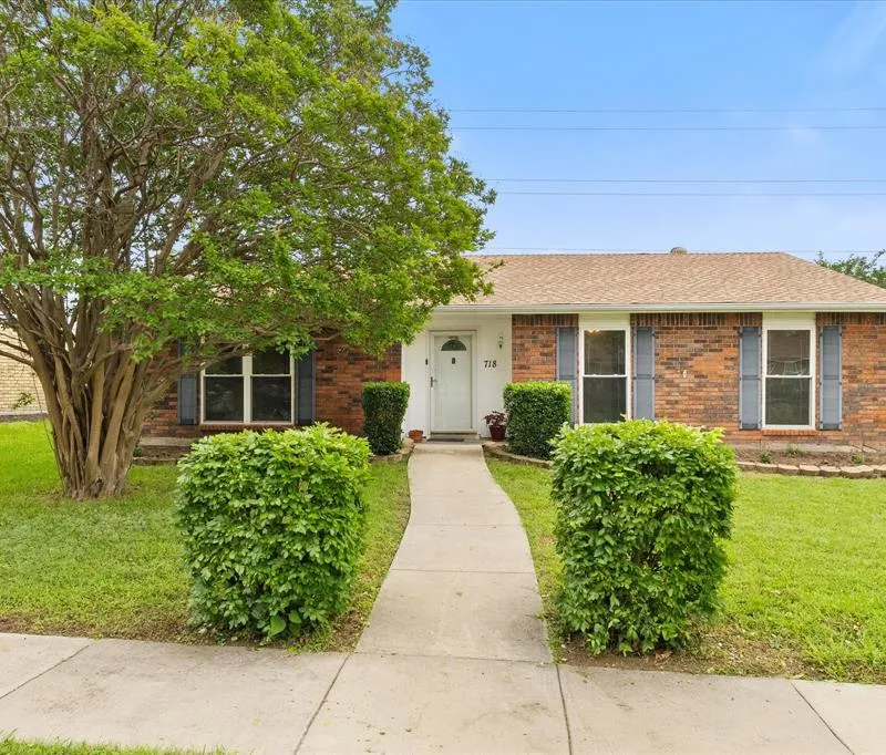 718 Via Sonoma, Mesquite TX 75150