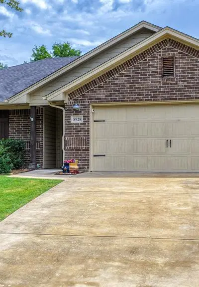 8928 Holt Street, Lakeside TX 76135