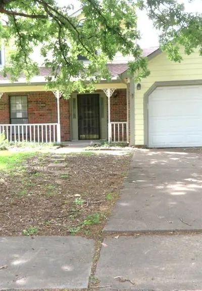 608 Valley Mills Drive, Arlington TX 76018