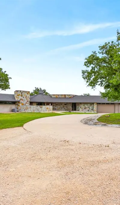 1080 N Greenbrier Road, Nocona TX 76255 - Photo 3