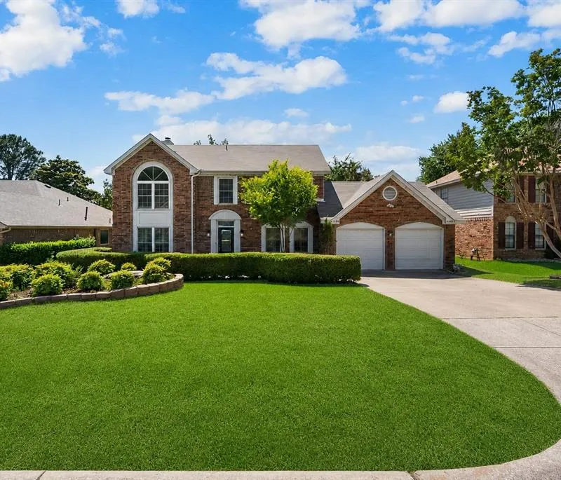 4138 Mapleridge Drive, Grapevine TX 76051