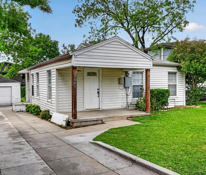 2045 Shea Road, Dallas TX 75235
