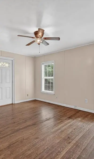 2045 Shea Road, Dallas TX 75235 - Photo 4