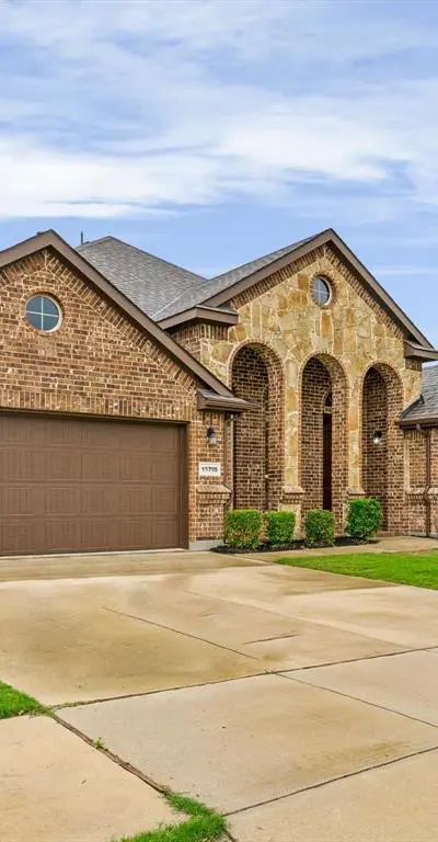 15705 Mirasol Drive, Fort Worth TX 76177 - Photo 4