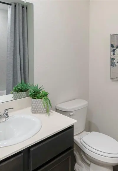 799 Barton Drive, Ennis TX 75119 - Photo 3