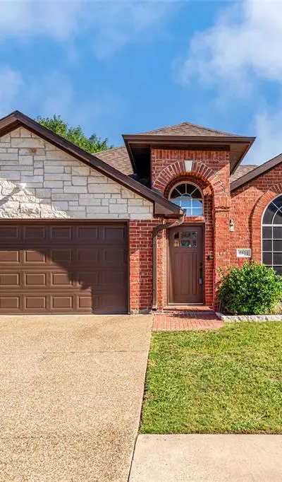 2802 Garden Oaks Place, Grand Prairie TX 75052