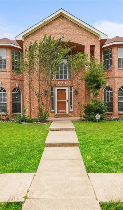 1521 Curtis Lane, Cedar Hill TX 75104