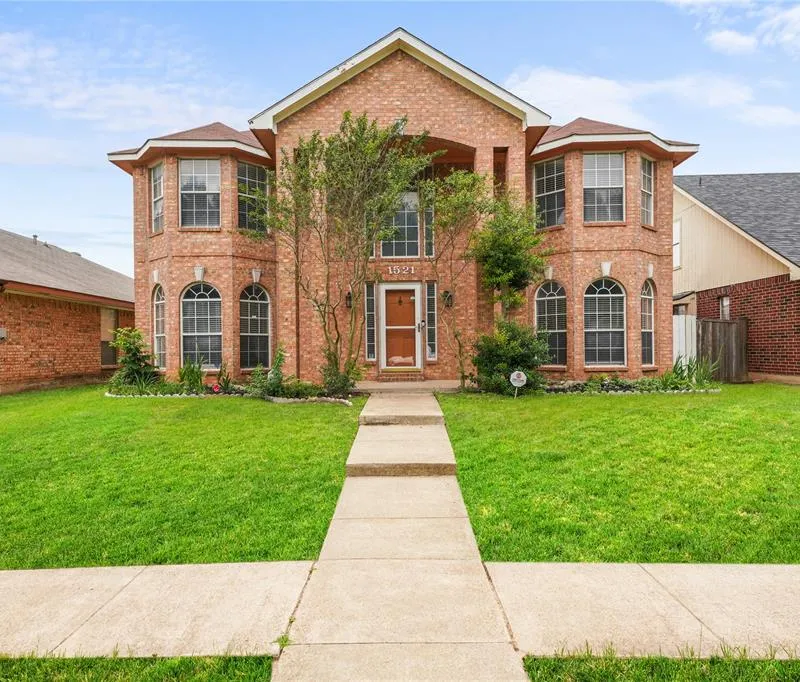 1521 Curtis Lane, Cedar Hill TX 75104