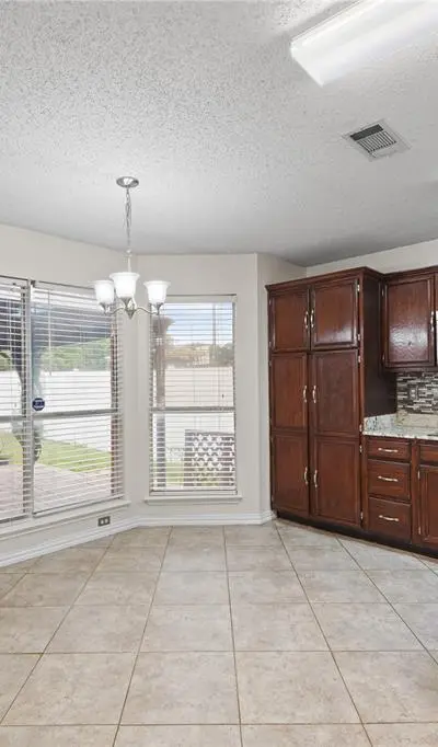 1521 Curtis Lane, Cedar Hill TX 75104 - Photo 4