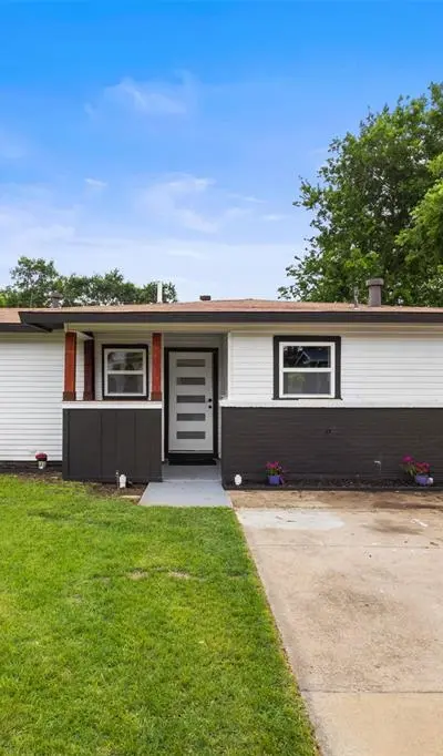 2006 Ridgeway Street, Arlington TX 76010