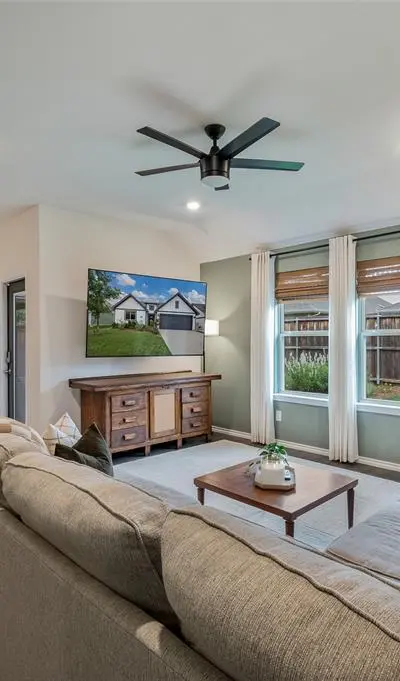 11204 W Pond Drive, Providence Village TX 76227 - Photo 5