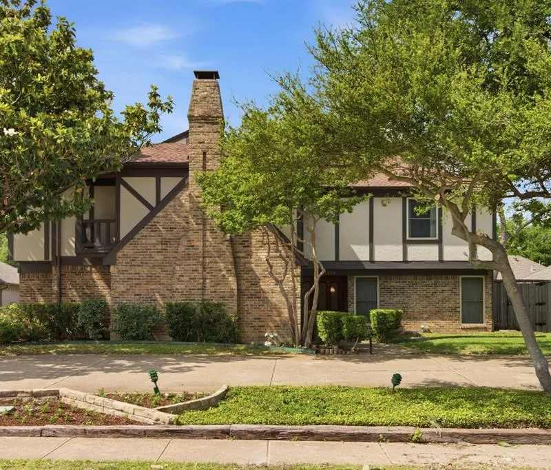1218 Stratford Drive, Richardson TX 75080