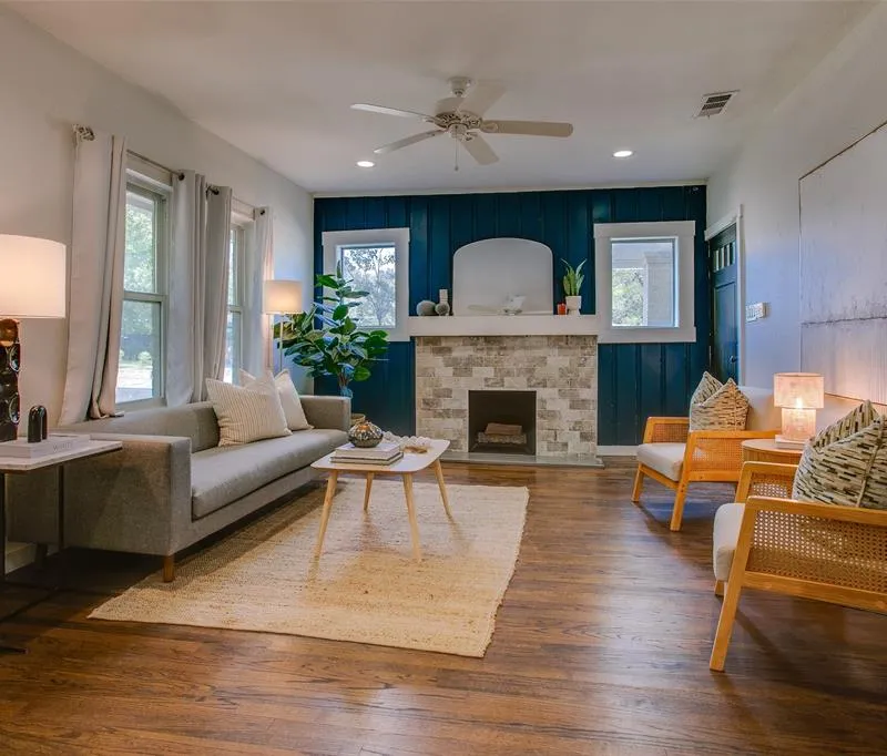 2606 W 12th Street, Dallas TX 75211