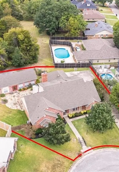 6400 Creekside Drive, Greenville TX 75402
