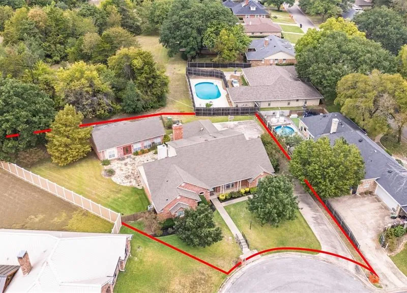 6400 Creekside Drive, Greenville TX 75402