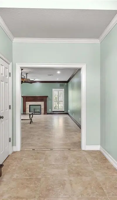 6400 Creekside Drive, Greenville TX 75402 - Photo 5