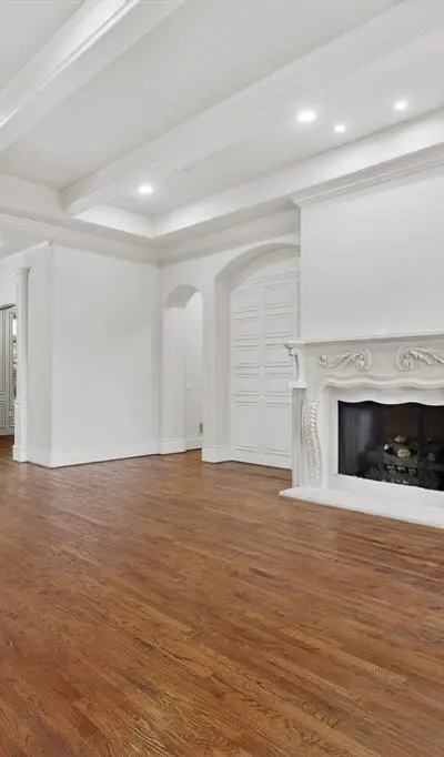 4424 Glenleigh Drive, Dallas TX 75220 - Photo 3