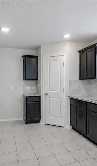 914 Decker Drive, Fate TX 75189 - Photo 4