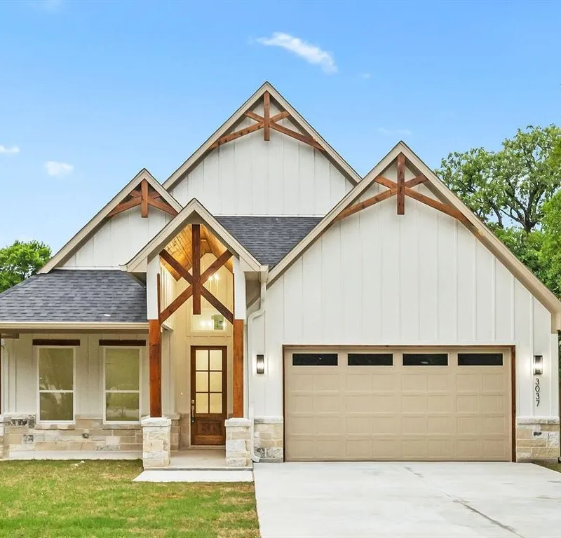 3037 Hiawatha Trail, Lake Worth TX 76135