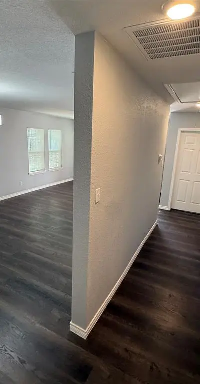 3823 Jamaica Street, Dallas TX 75210 - Photo 5