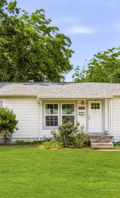 1706 Kirby Road, Carrollton TX 75006