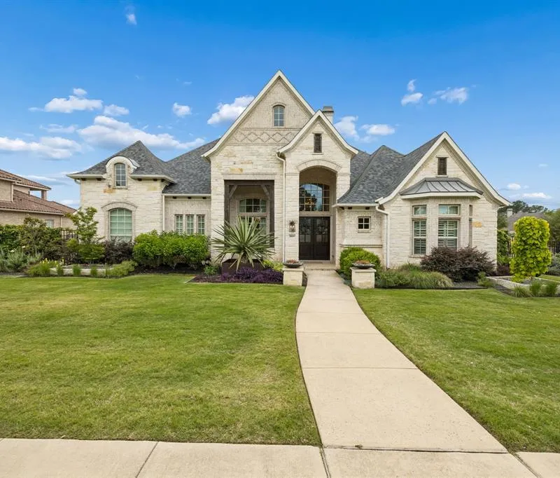 1009 Hampton Manor Way, Southlake TX 76092