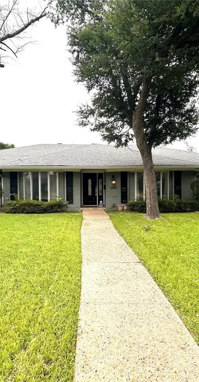 3443 Whirlaway Road, Dallas TX 75229