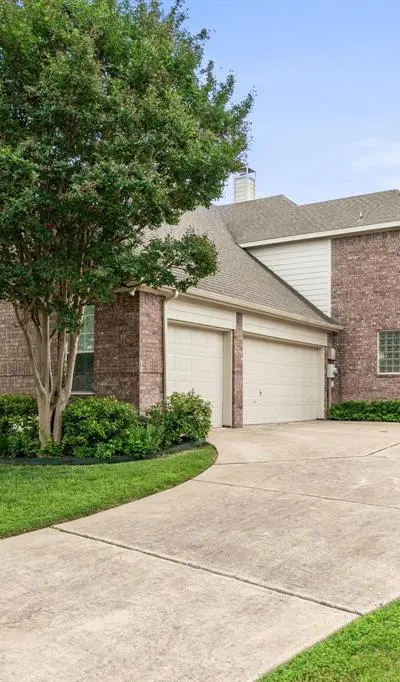 929 Brentwood Drive, Murphy TX 75094 - Photo 2