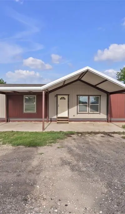 9600 High Road, Joshua TX 76058