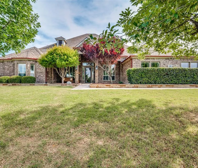 191 Las Colinas Trail, Cross Roads TX 76227